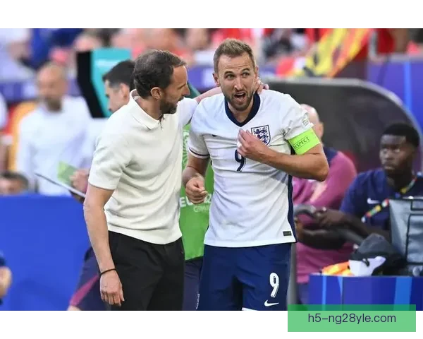 基恩被拉蒙压制点球稳准仍出色