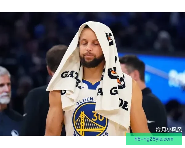 勇士更新库里伤情至少再休五场